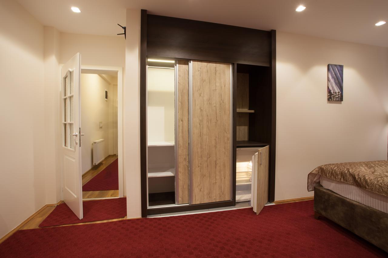 Apartmani Brocat Novi Pazar Esterno foto