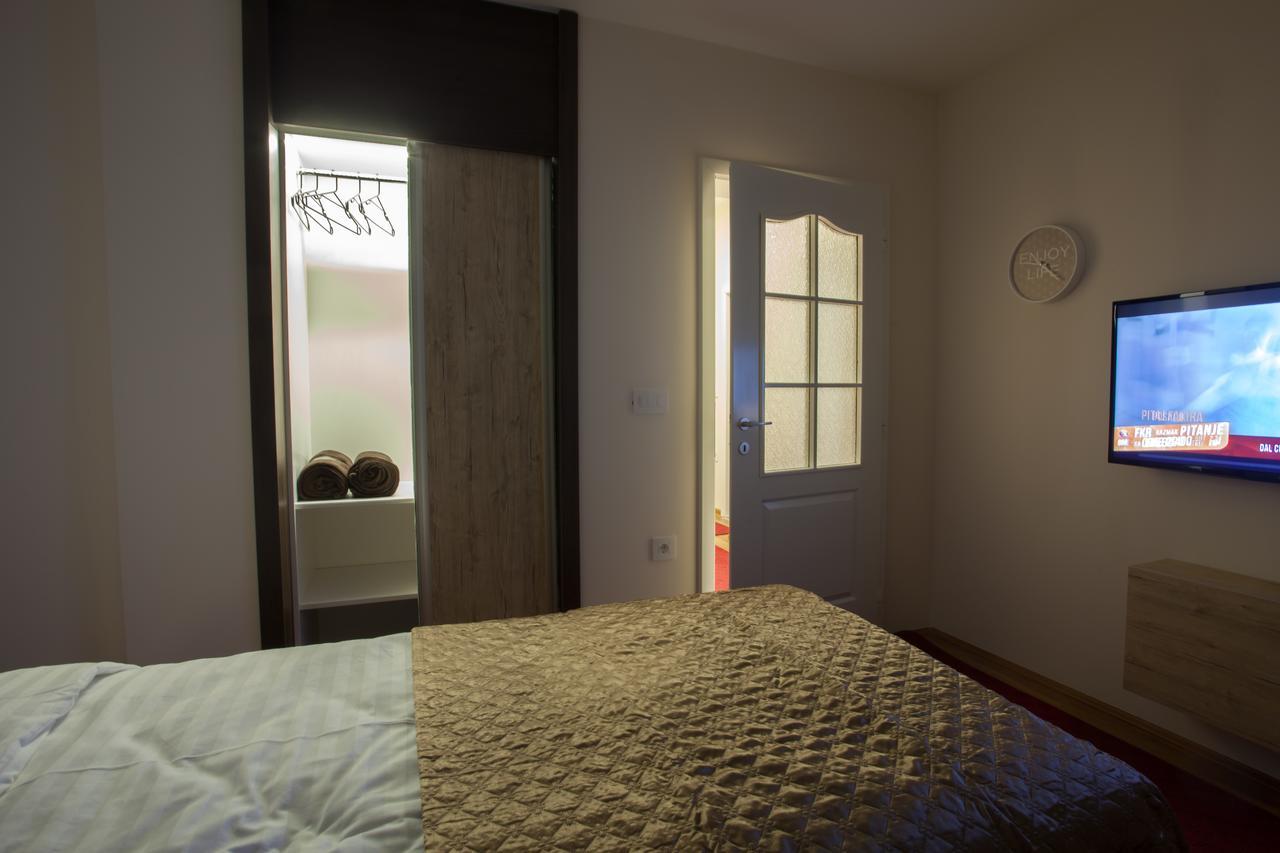 Apartmani Brocat Novi Pazar Esterno foto