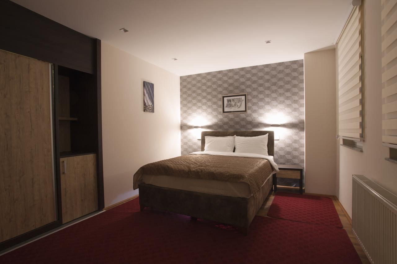 Apartmani Brocat Novi Pazar Esterno foto
